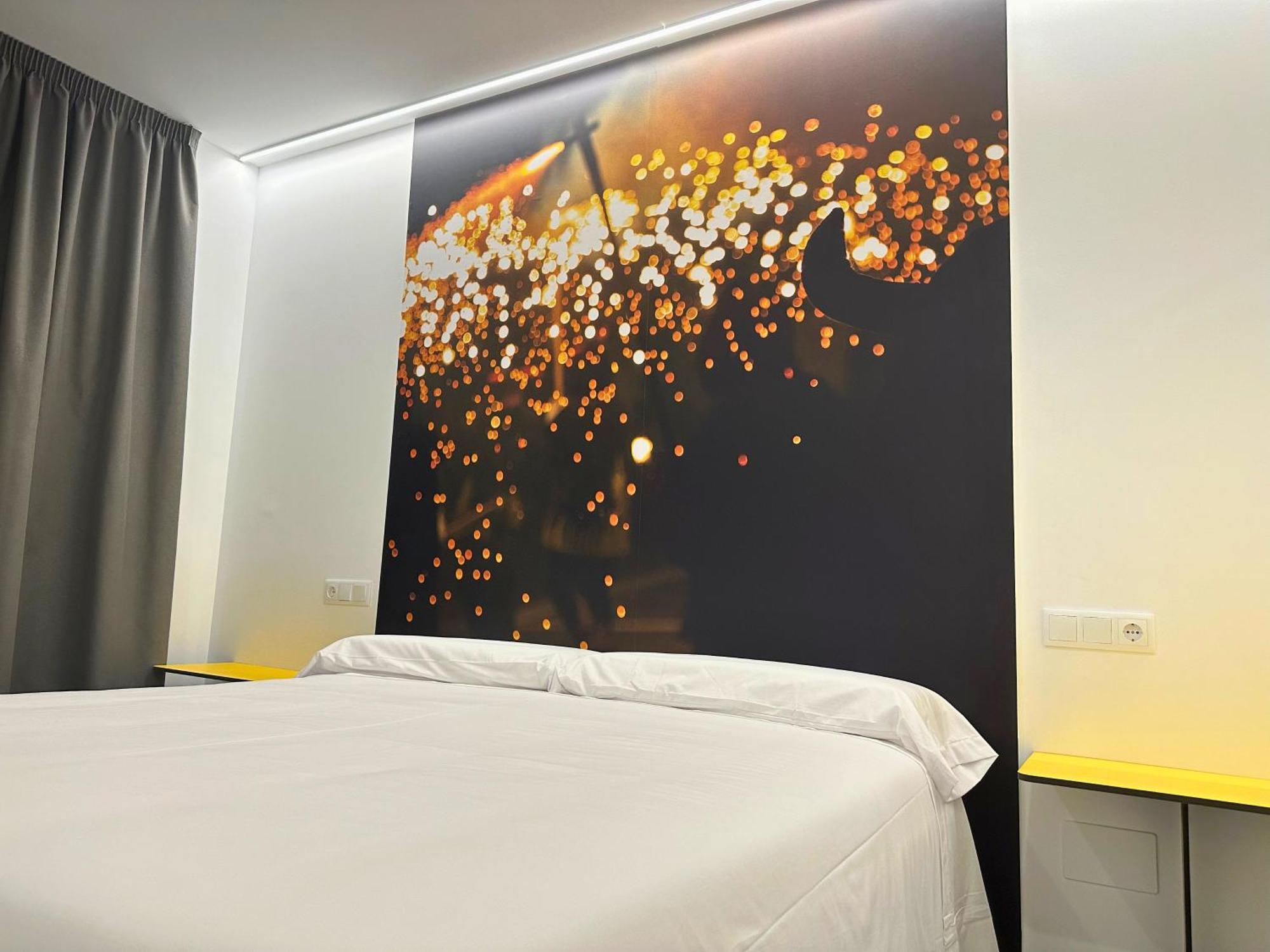 Pension Sarria Bagian luar foto